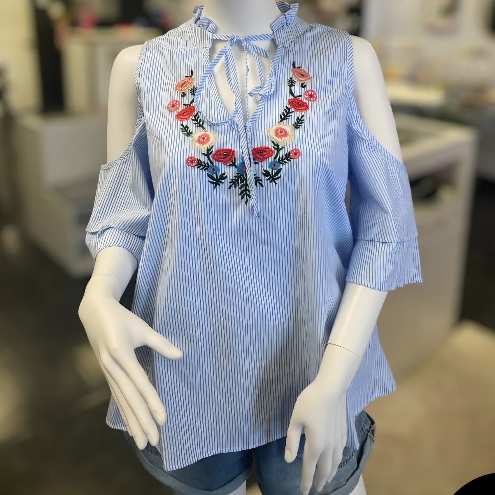 Melanie Floral Embroidered Cold Shoulder Top - Blue